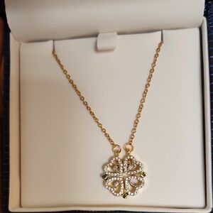 Gold Four-Leaf Clover Pendant Necklace - Women Jewelry